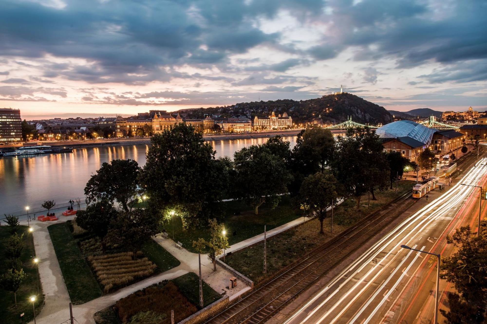 Luxurious Danubeside For 6 Budapeszt