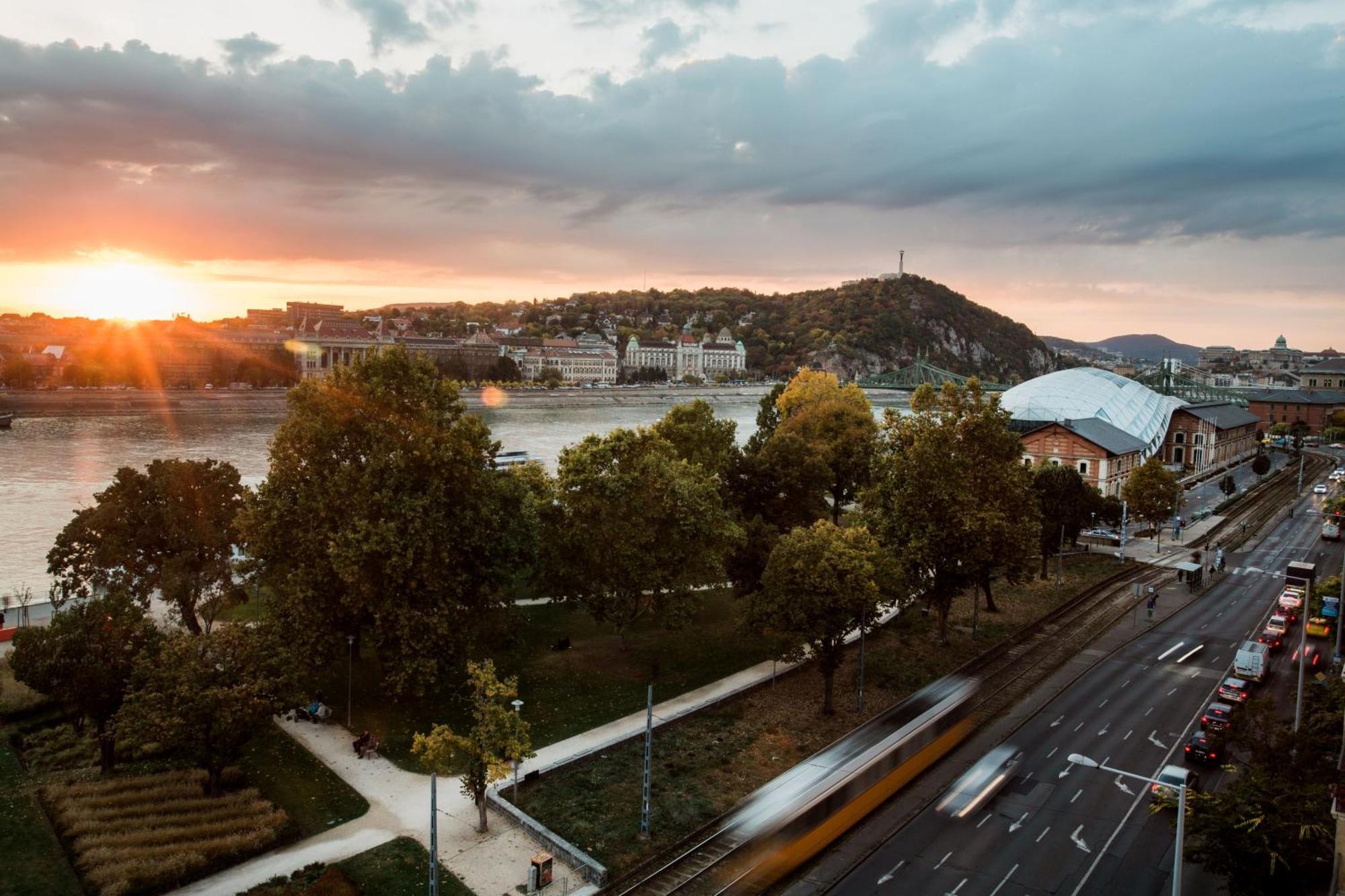 Luxurious Danubeside For 6 * Budapeszt